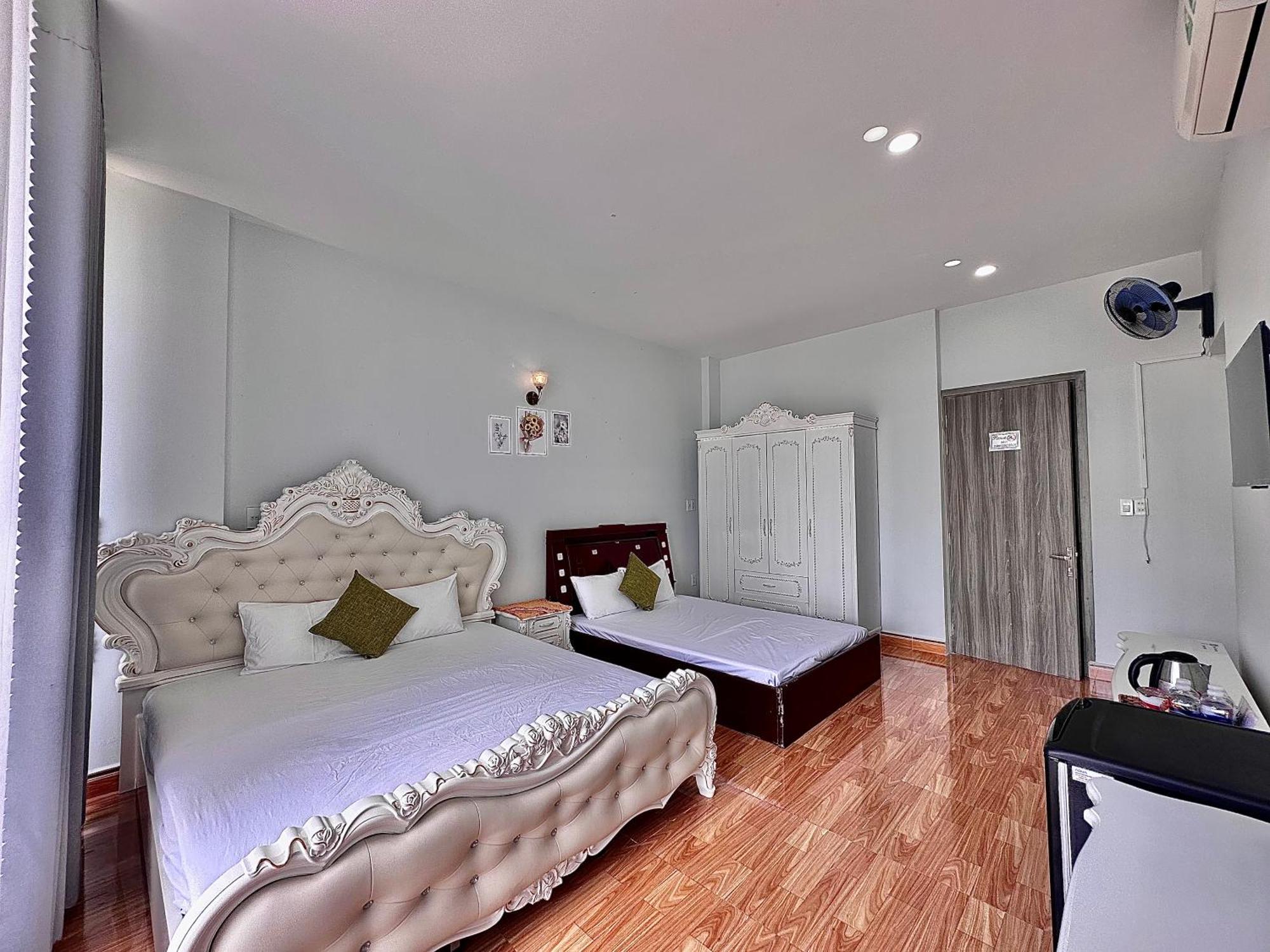 Royal Homestay 투이호아 외부 사진